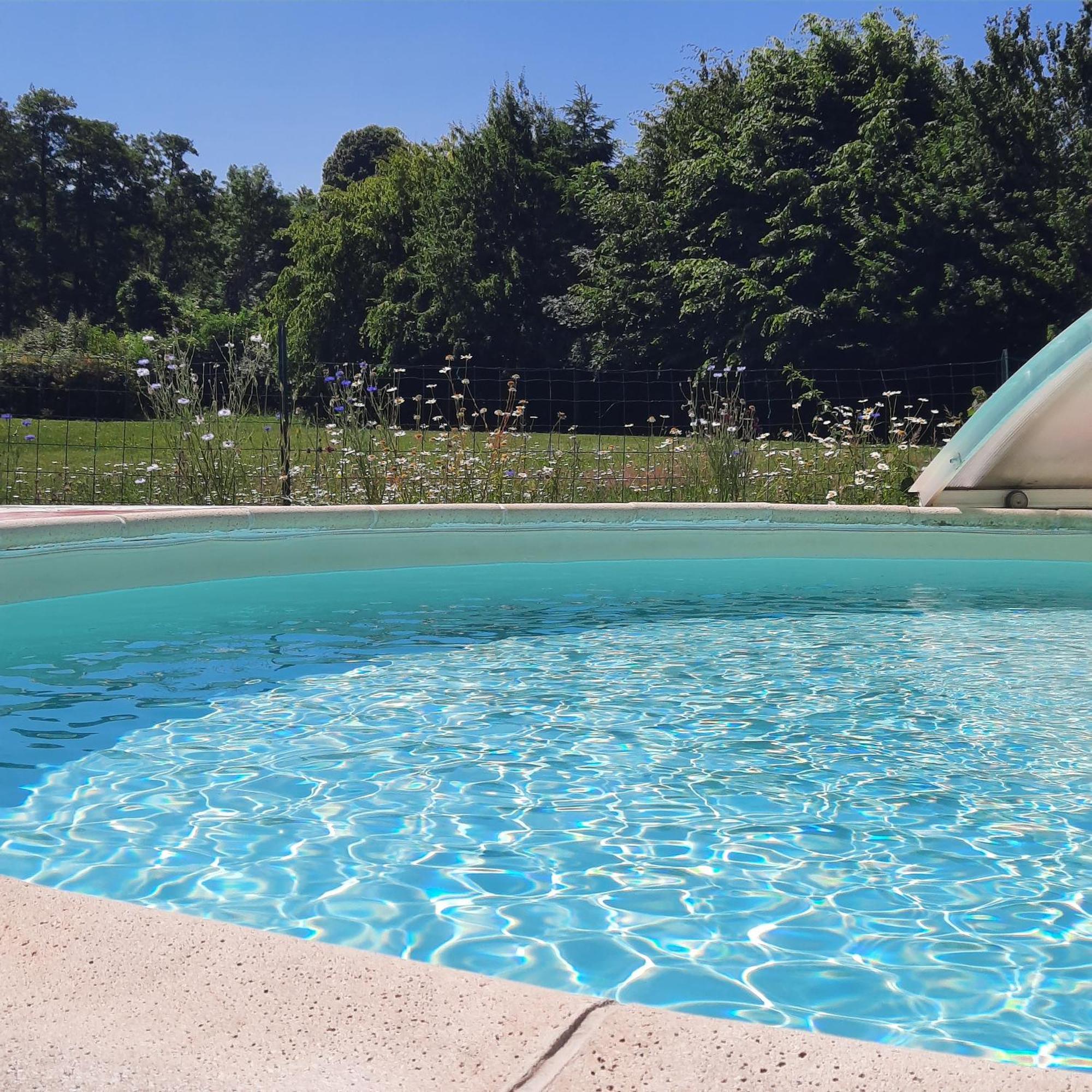 Les 2 Chaumieres Avec Piscine Villa Epinay Exterior photo