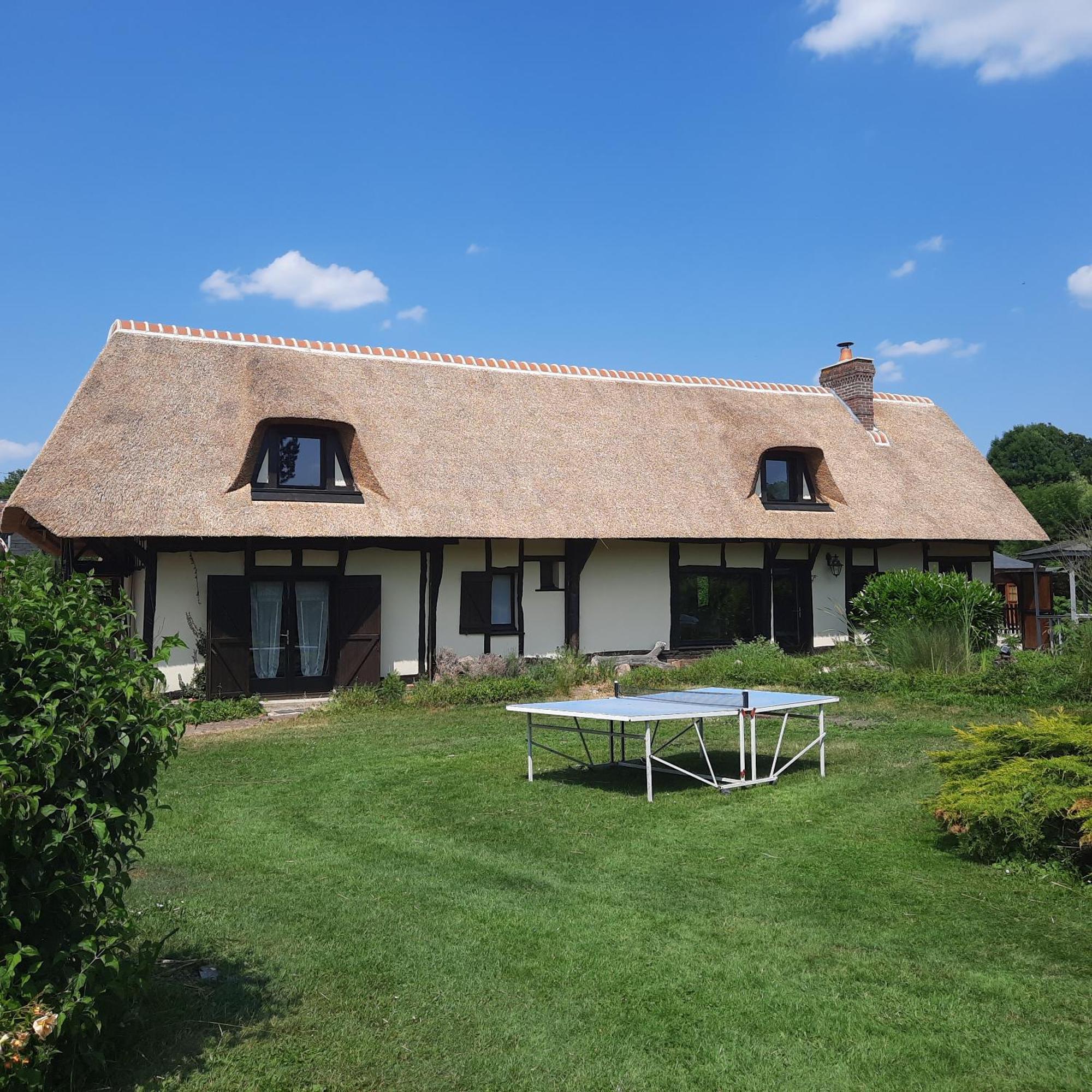 Les 2 Chaumieres Avec Piscine Villa Epinay Exterior photo